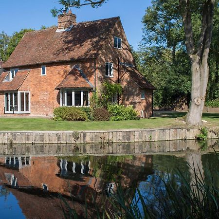 Vila Idle Waters Dedham Exteriér fotografie